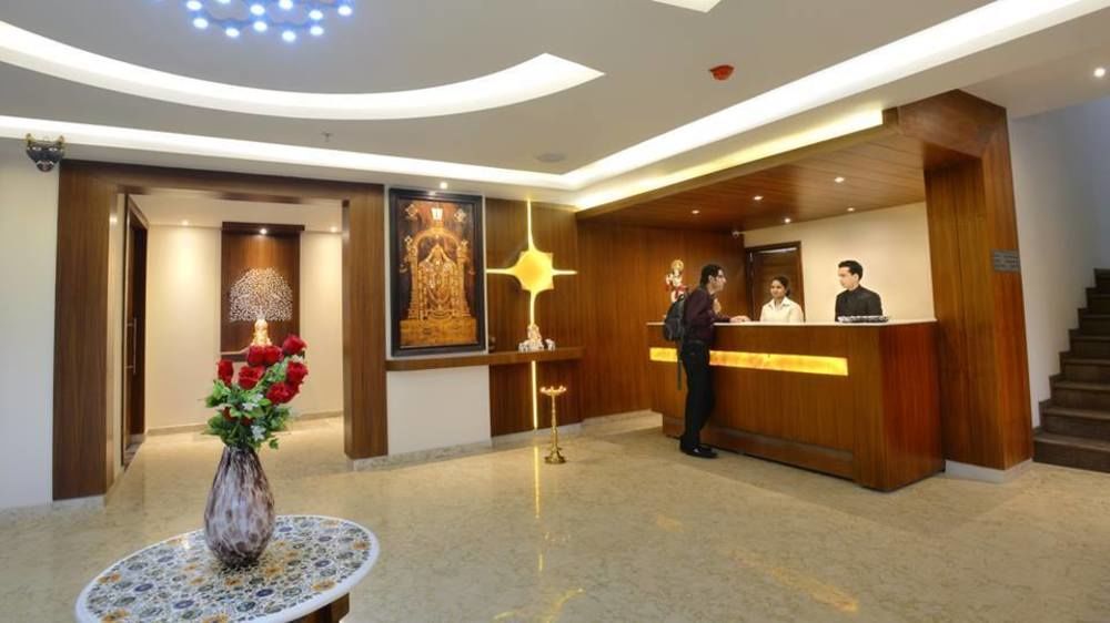 Hotel Seven Hills Tower Agra  Εξωτερικό φωτογραφία